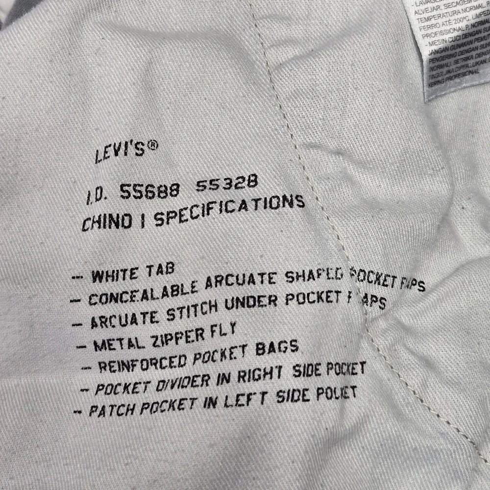 Levi Strauss & Co Mens Chino Pants Gray Straight Leg 36x30‎ Casual CW-3613